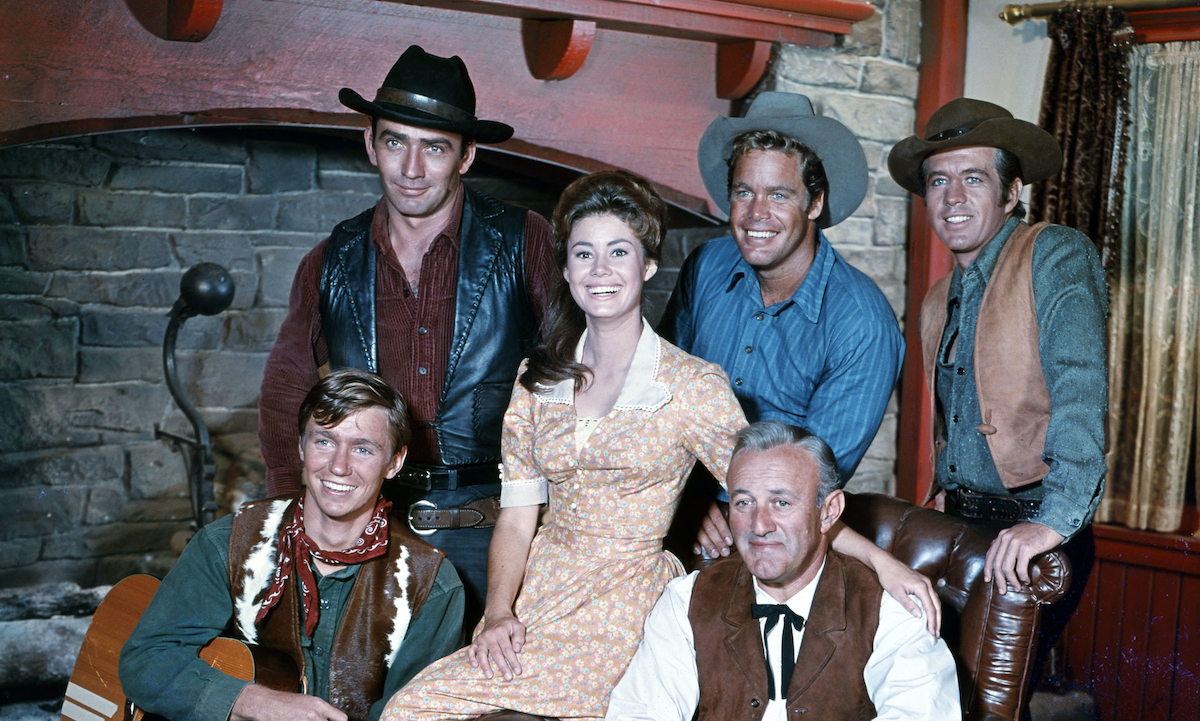 Doug mcclure with his cast on set